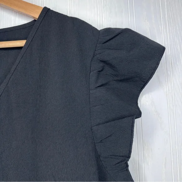 Black flutter sleeve shift style dress NWT! Size XL - Picture 5 of 8